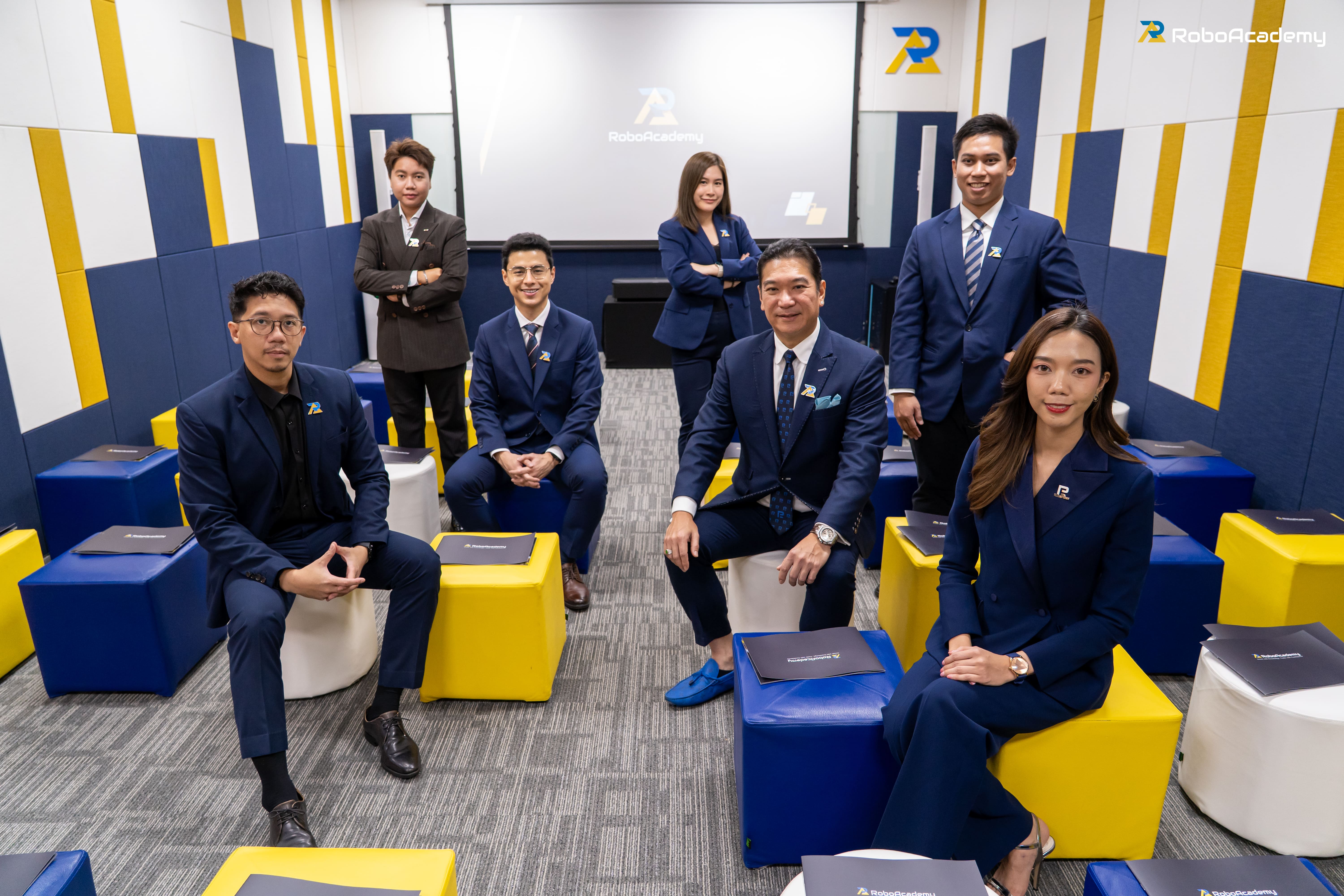 RoboAcademy เปิดตัวสถาบันแห่งใหม่ใจกลางเมือง พร้อมยกระดับการเรียนรู้การลงทุน สู่โลกอนาคตอย่างยั่งยืน